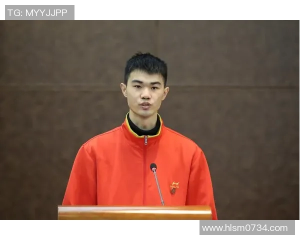 以锋为中心，探讨如何在现代体育竞技中实现个人与团队的完美融合