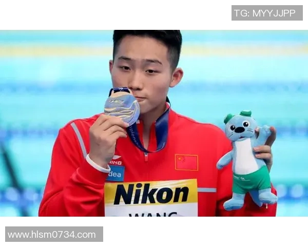 城市赛点评：FPX在比赛中的状态与表现分析及未来展望